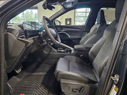New 2025 Audi SQ5 Premium Plus AWD/4WD image 23