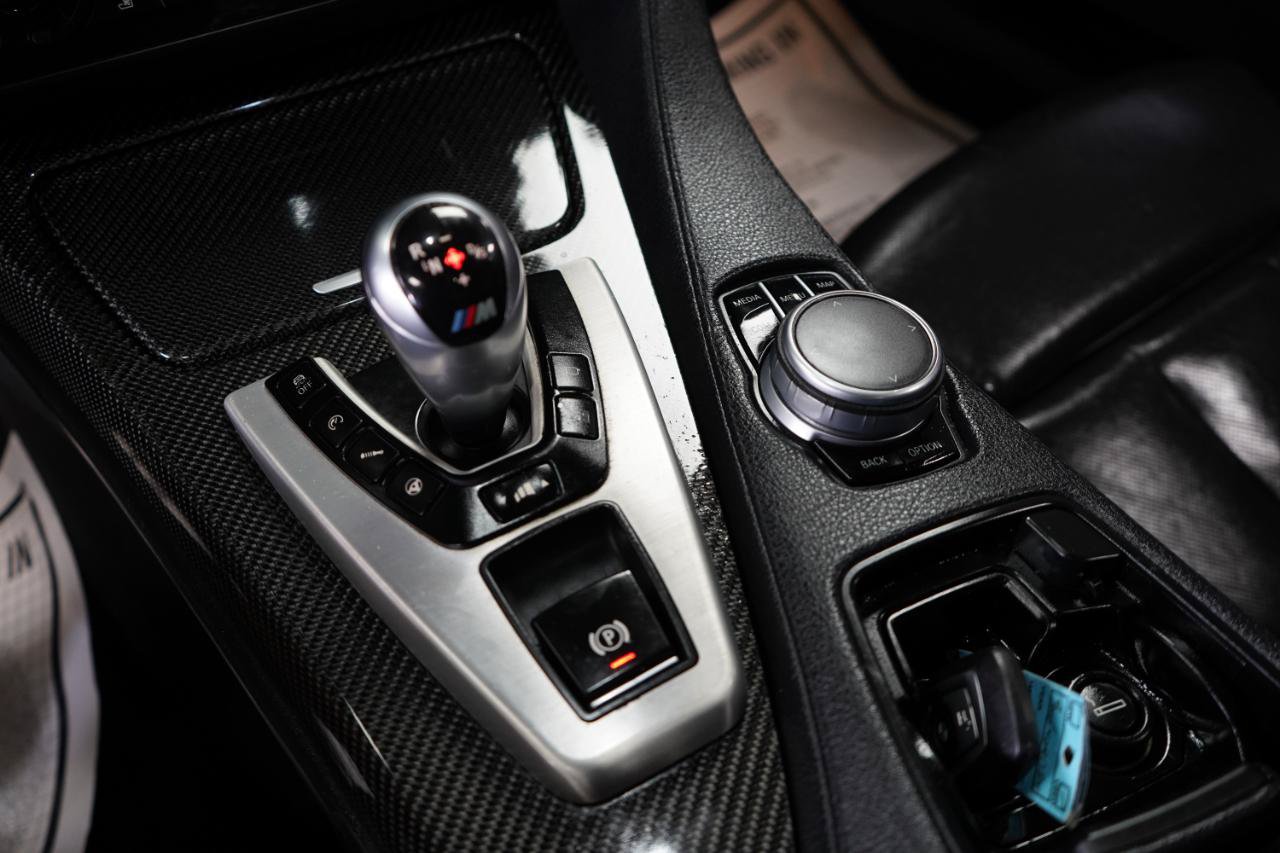 Used 2017 BMW M6 Gran Coupe RWD image 17
