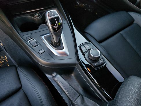 Used 2017 BMW 230i Coupe w/ Driving Assistance Package image 11