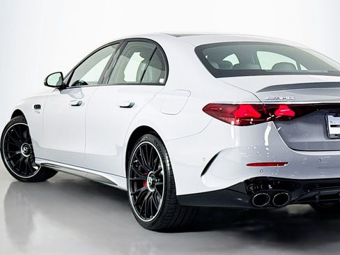 New 2026 Mercedes-Benz E 53 AMG e 4MATIC Sedan image 14