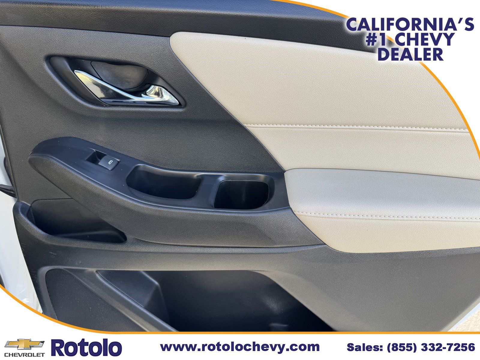 Used 2022 Chevrolet Traverse LS FWD image 11