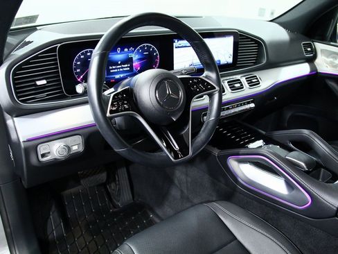 Used 2025 Mercedes-Benz GLE 350 4MATIC image 5