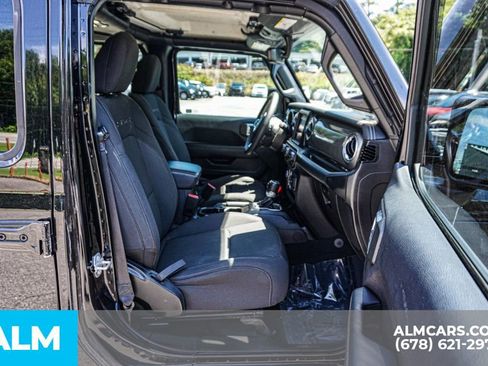 Used 2023 Jeep Gladiator Overland image 23