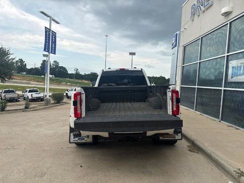 Certified 2024 Ford F350 Lariat w/ FX4 Off-Road Package AWD/4WD image 7