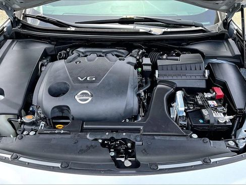 Used 2010 Nissan Maxima 3.5 SV w/ Premium Pkg FWD image 30