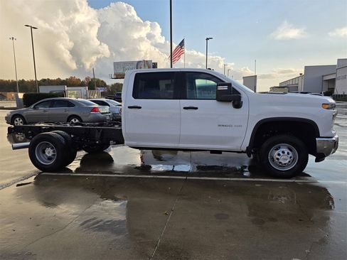 New 2025 Chevrolet Silverado 3500 W/T w/ WT Convenience Package image 13