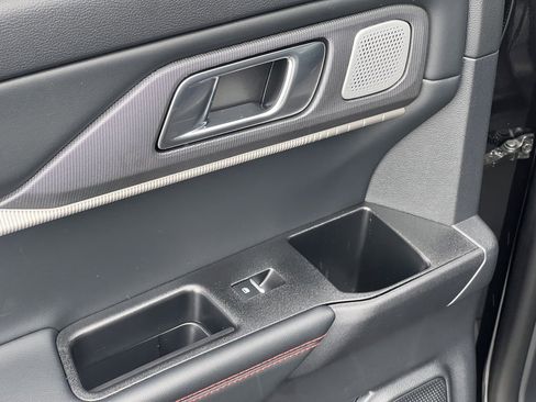 New 2026 Ford Explorer ST image 32