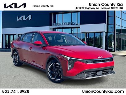 New 2026 Kia K4 EX