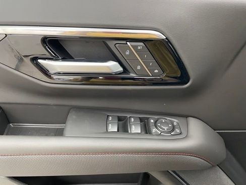 New 2026 Chevrolet Suburban RST w/ Comfort Package AWD/4WD image 11
