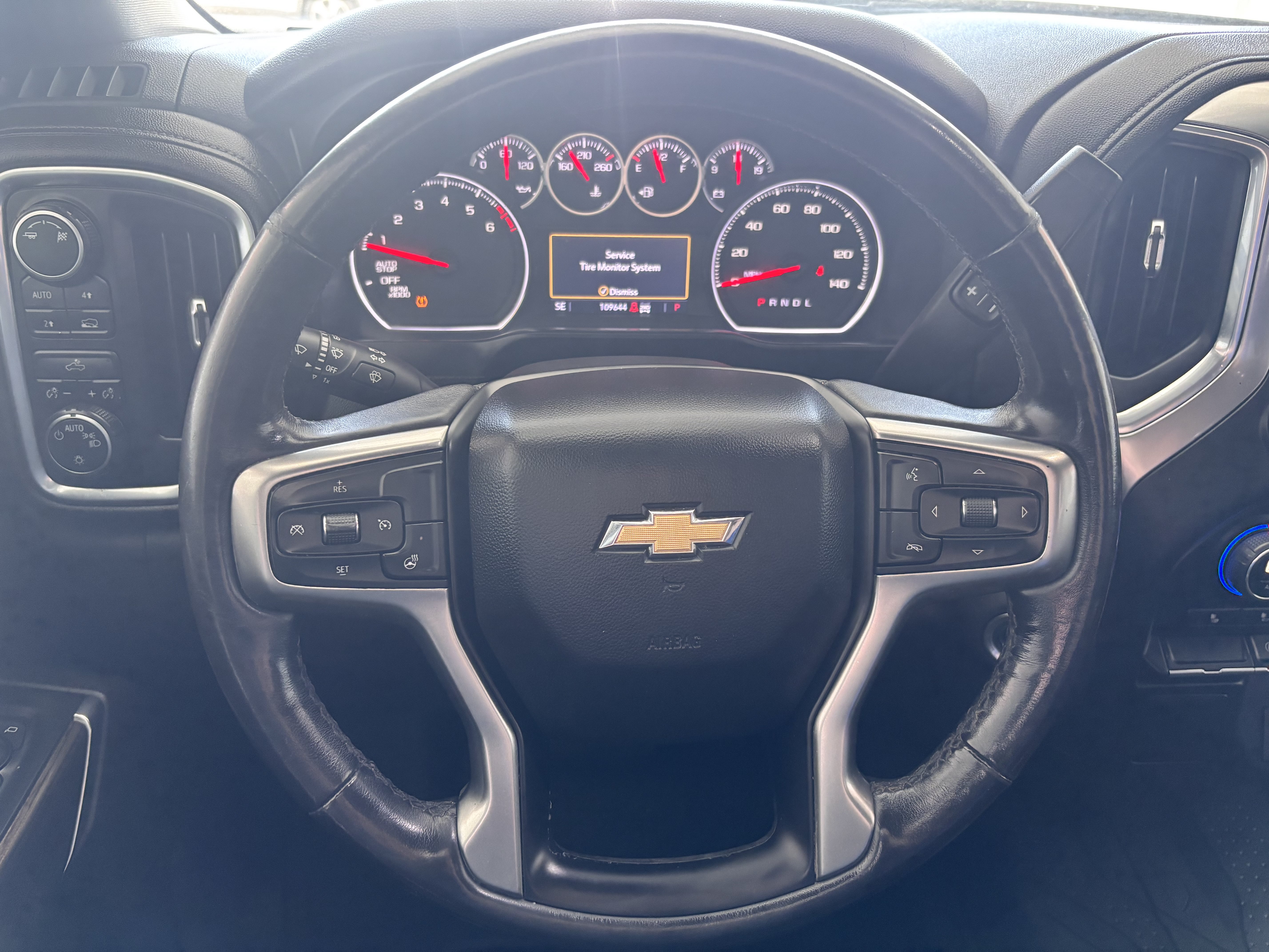 Used 2019 Chevrolet Silverado 1500 LT w/ Texas Edition AWD/4WD image 18