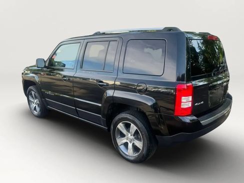 Used 2017 Jeep Patriot High Altitude AWD/4WD image 4