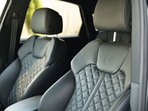 Certified 2023 Audi SQ5 Premium Plus w/ Premium Plus Package AWD/4WD image 21