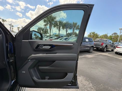 New 2026 Chevrolet Tahoe High Country AWD/4WD image 28