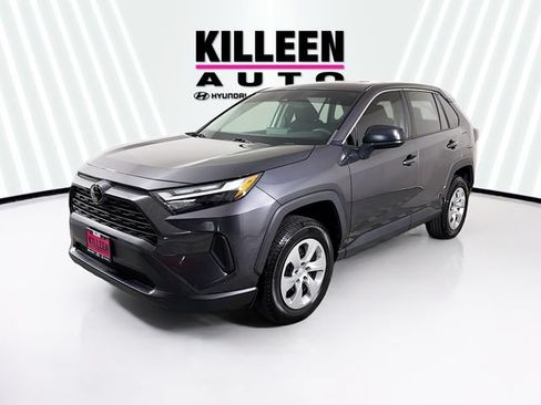 Used 2023 Toyota RAV4 LE FWD image 3