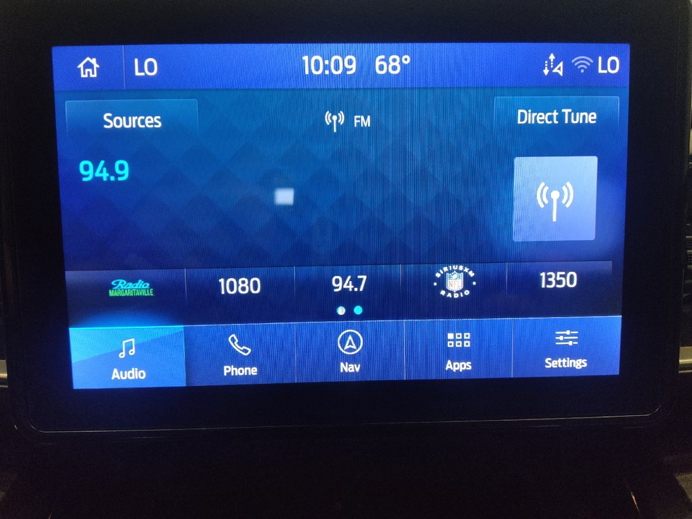 Used 2022 Ford Explorer Limited w/ Equipment Group 301A RWD image 25
