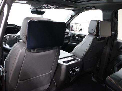 New 2026 GMC Yukon XL AT4 w/ AT4 Premium Plus Package AWD/4WD image 64