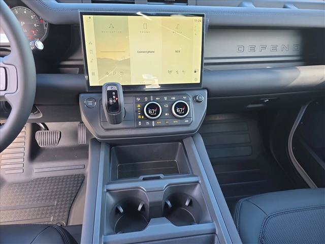 New 2026 Land Rover Defender 110 S AWD/4WD image 19