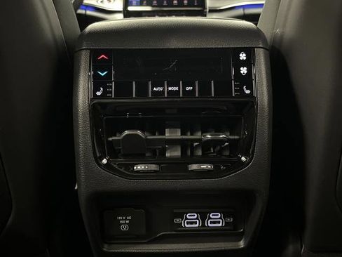 New 2025 Jeep Grand Cherokee L Overland w/ Advanced Protech Group III image 35