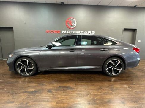 Used 2020 Honda Accord Sport image 2
