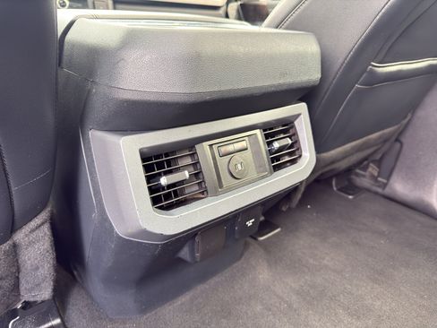 Certified 2024 Ford F250 Lariat w/ Lariat Ultimate Package AWD/4WD image 25