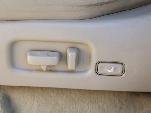Used 2003 Lexus LX 470 4WD image 33