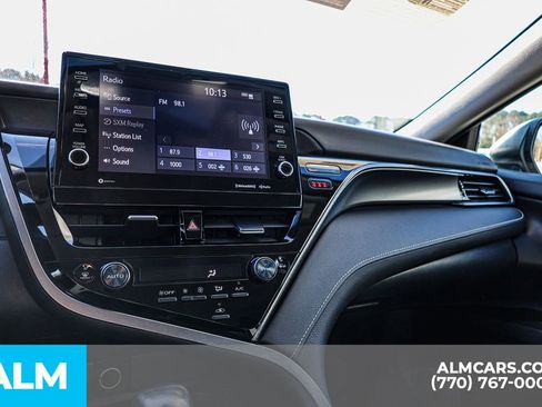 Used 2024 Toyota Camry XSE image 40