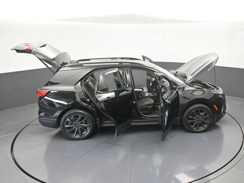 Used 2024 Chevrolet Equinox RS FWD image 61