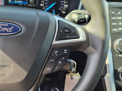 Used 2014 Ford Fusion SE FWD image 16