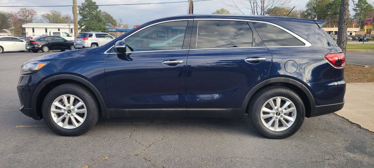 Used 2020 Kia Sorento LX FWD image 4