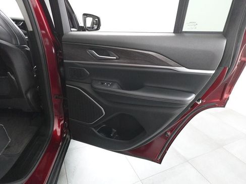 Used 2024 Jeep Grand Cherokee Limited 4xe AWD/4WD image 26