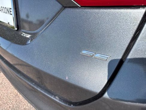 Used 2015 Ford Fusion SE FWD image 29