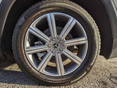 Used 2022 Mercedes-Benz GLS 450 4MATIC image 54