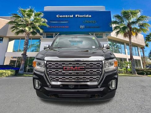Used 2022 GMC Canyon Denali w/ Denali Black Edition Package image 3