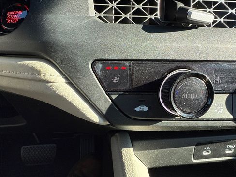 Certified 2024 Honda Accord EX image 25