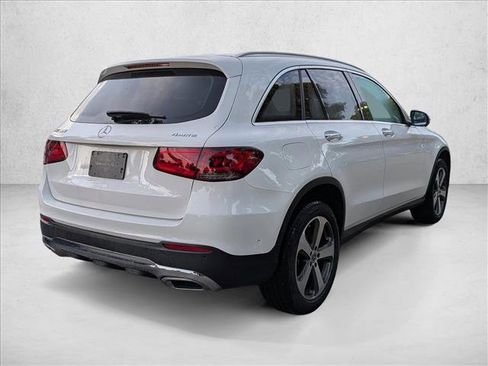 Used 2022 Mercedes-Benz GLC 300 4MATIC w/ Premium Package Lite image 5
