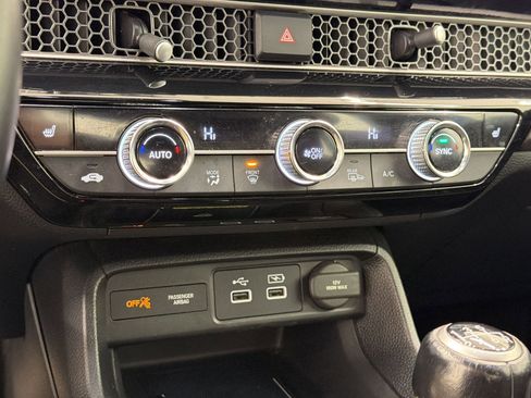 Used 2023 Honda Civic Sport Touring image 18