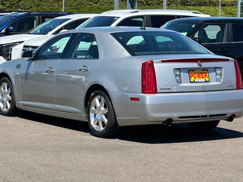 Used 2008 Cadillac STS w/ Preferred Equipment Group RWD image 6