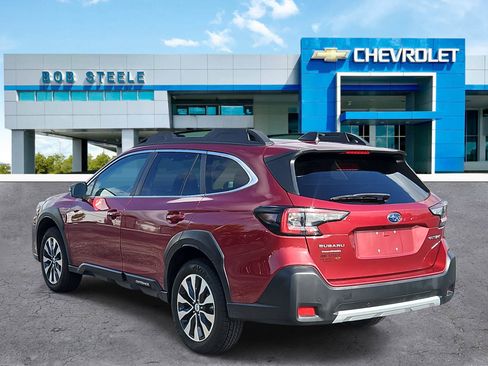 Used 2024 Subaru Outback Limited AWD/4WD image 3