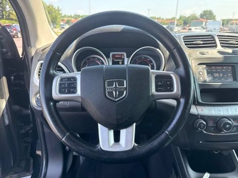 Used 2018 Dodge Journey SE w/ Connectivity Group FWD image 27