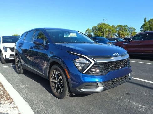 Certified 2023 Kia Sportage EX image 1