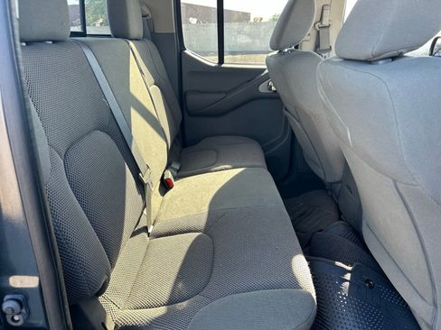 Certified 2021 Nissan Frontier SV AWD/4WD image 12