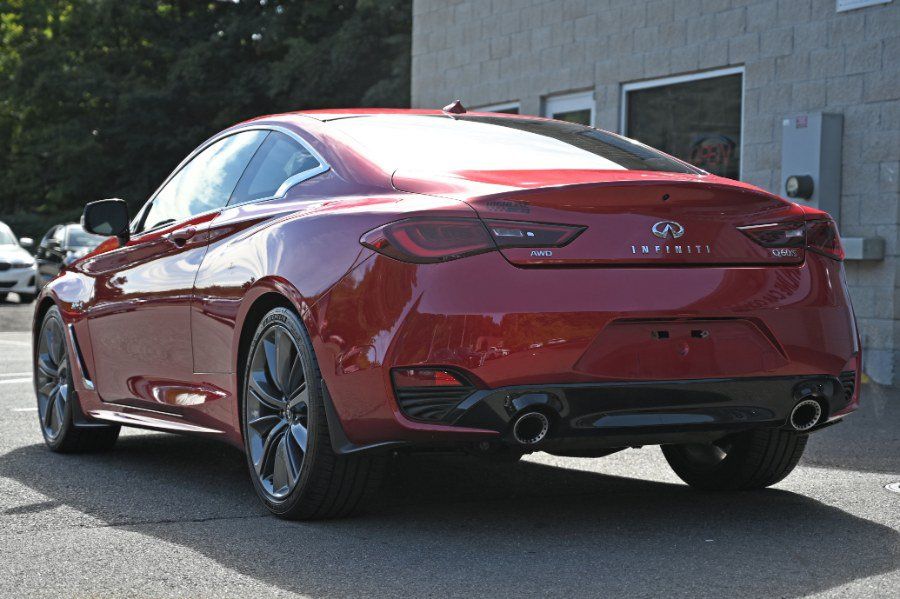 Used 2019 INFINITI Q60 Red Sport 400 w/ Cargo Package AWD/4WD image 9