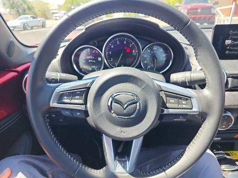 Used 2025 MAZDA MX-5 Miata RF Grand Touring RWD image 15