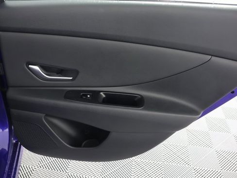 Used 2023 Hyundai Elantra SEL w/ Convenience Package image 27