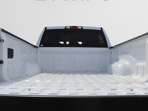 Used 2025 RAM 1500 Laramie image 14