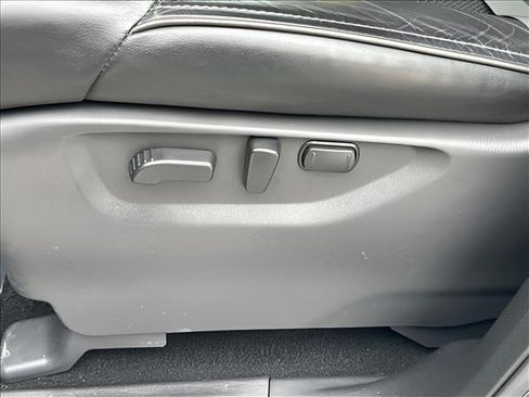 Used 2023 INFINITI QX80 Luxe w/ Cargo Package RWD image 19