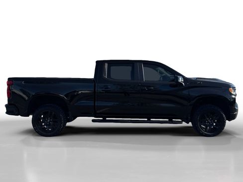 Used 2024 Chevrolet Silverado 1500 LT Trail Boss w/ LT Trail Boss Premium Package AWD/4WD image 6