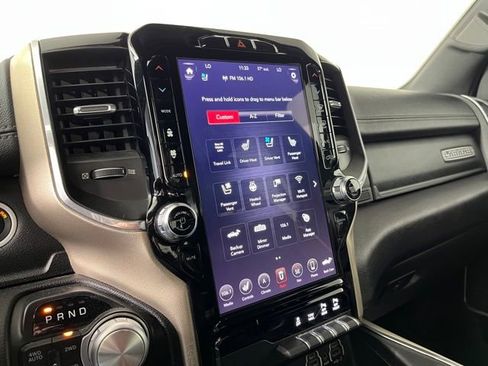 Used 2019 RAM 1500 Laramie AWD/4WD image 30