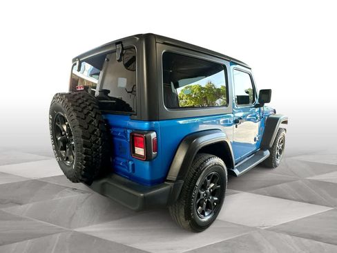 Used 2022 Jeep Wrangler Sport AWD/4WD image 8