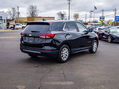 Used 2023 Chevrolet Equinox LT FWD image 7
